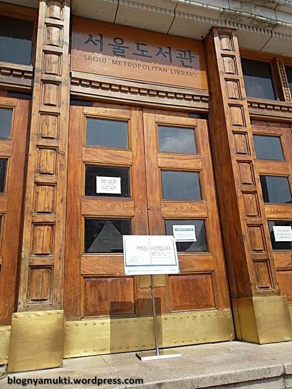 Seoul Metropolitan Library 서울도서관